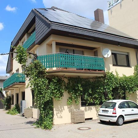 Hotel Gruener Baum Bretzenheim Extérieur photo